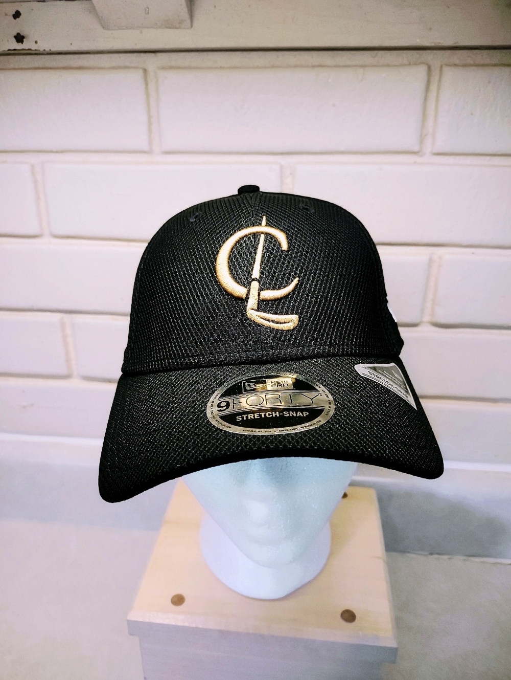 LIV GOLF CLEEKS BASEBALL SNAPBACK BLACK WITH GOLD STITCHED LOGO HAT MEN'S OSFM